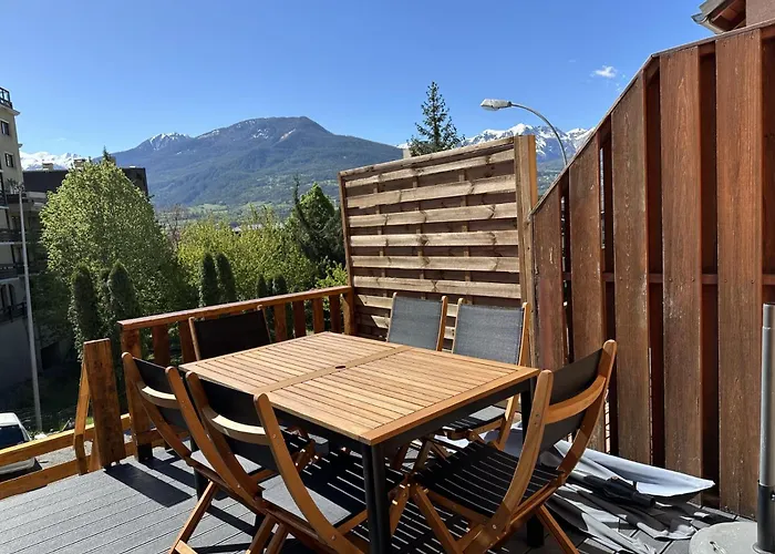 T3 Au Plan D\'Eau D\'Embrun Avec Garage Et Terrasse