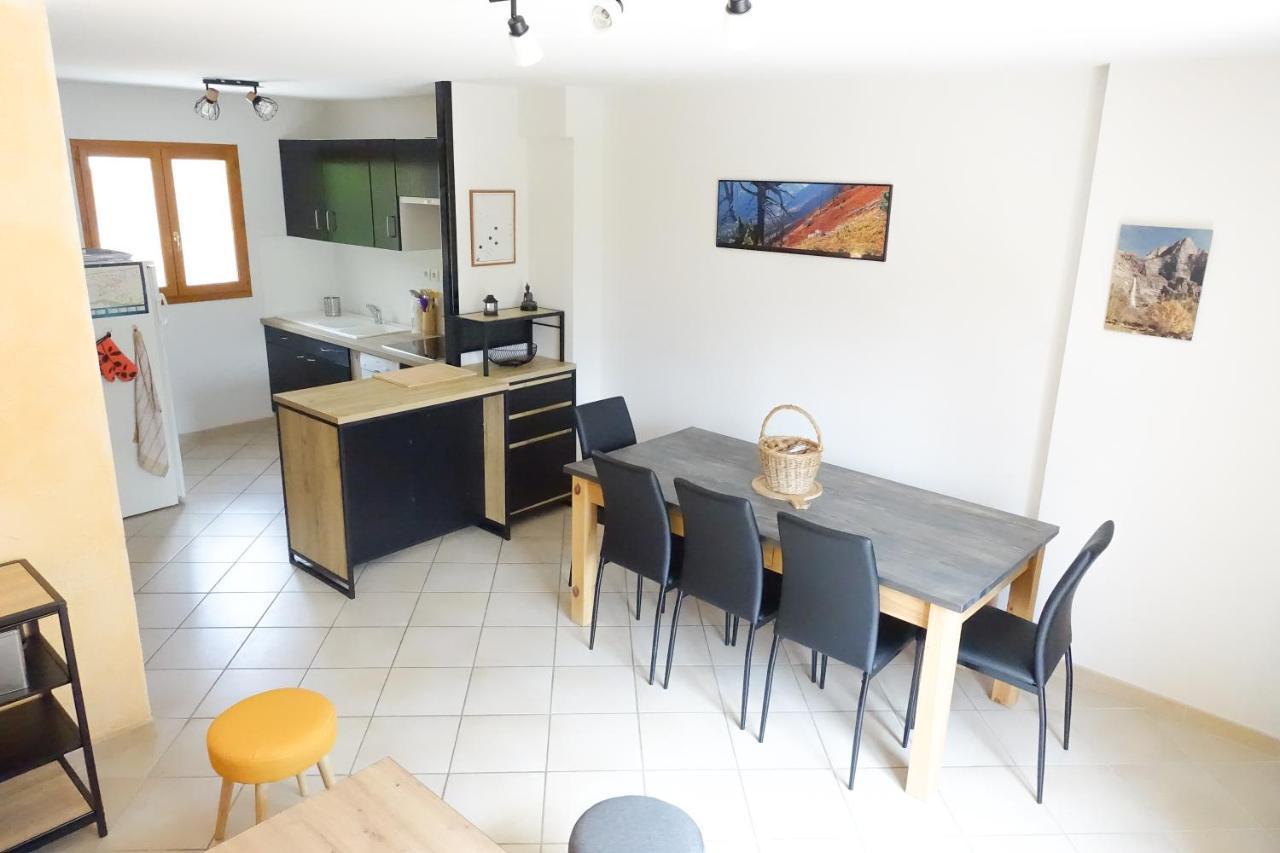 T3 Au Plan D'eau D'embrun Avec Garage Et Terrasse * Embrun