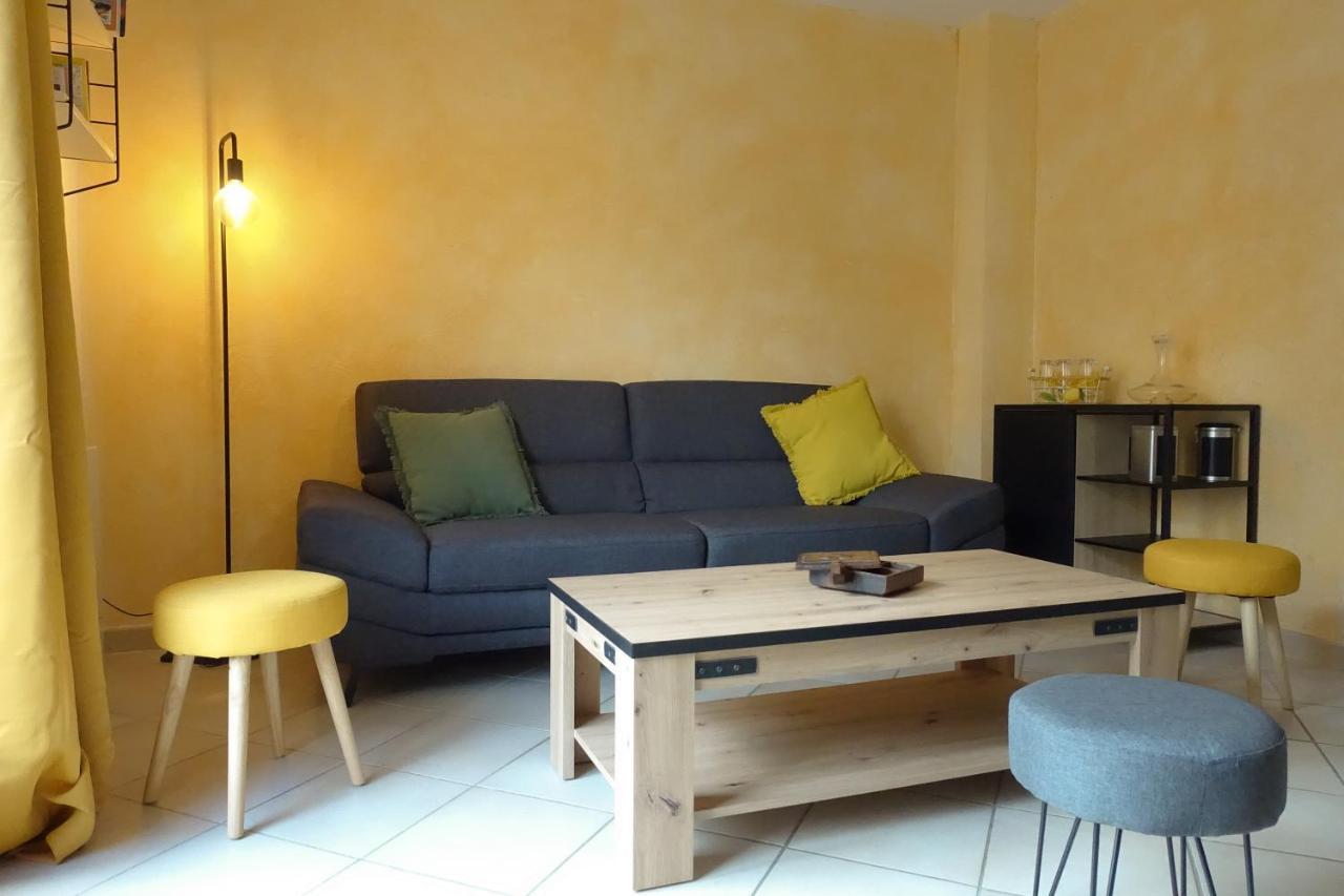 Apartment T3 Au Plan D'eau D'embrun Avec Garage Et Terrasse Embrun