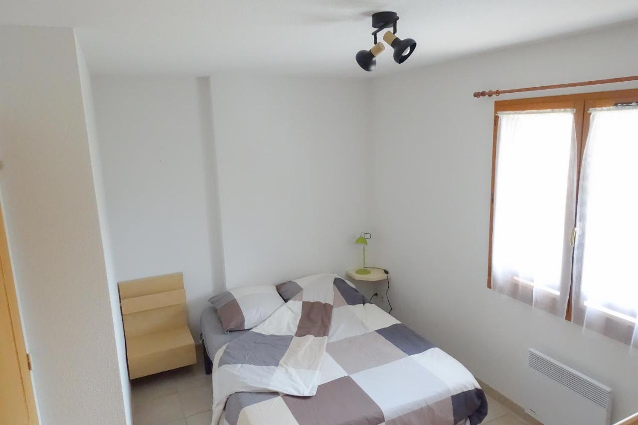 T3 Au Plan D'eau D'embrun Avec Garage Et Terrasse *