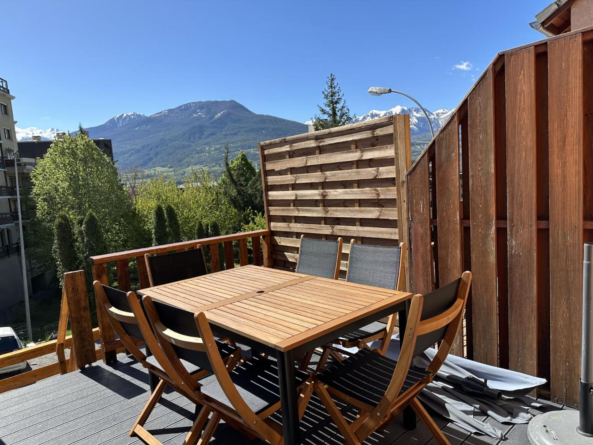 T3 Au Plan D'eau D'embrun Avec Garage Et Terrasse Apartment Embrun